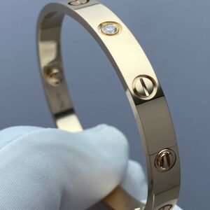 Premium 1:1 Cartier LOVE Bracelet,Single-Screw Closure, Classic Model, 4 Diamonds Replica – Custom Solid 18K Yellow Gold