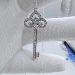 Premium 1:1 Tiffany Keys Fleur de Lis Key Pendant Replica – Custom Solid 18K Gold