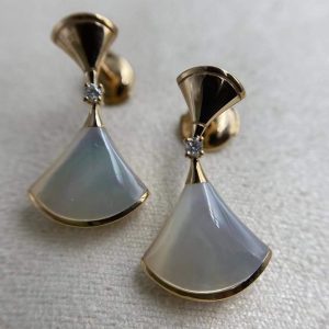 Premium 1:1 Bvlgari Divas' Dream Fan-Shaped Drop Earrings Set with Mother-Of-Pearl and a Brilliant-Cut Diamond Replica – Custom Solid 18k Rose Gold