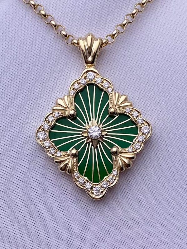 Buccellati OPERA TULLE ENAMEL Gold and Green Enamel Pendant