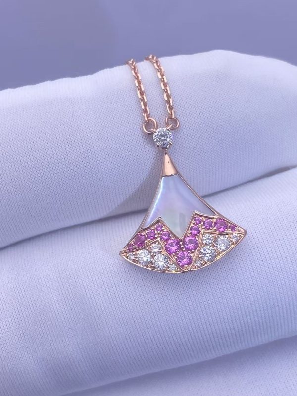 Bvlgari Divas’ Dream Necklace with Pendant