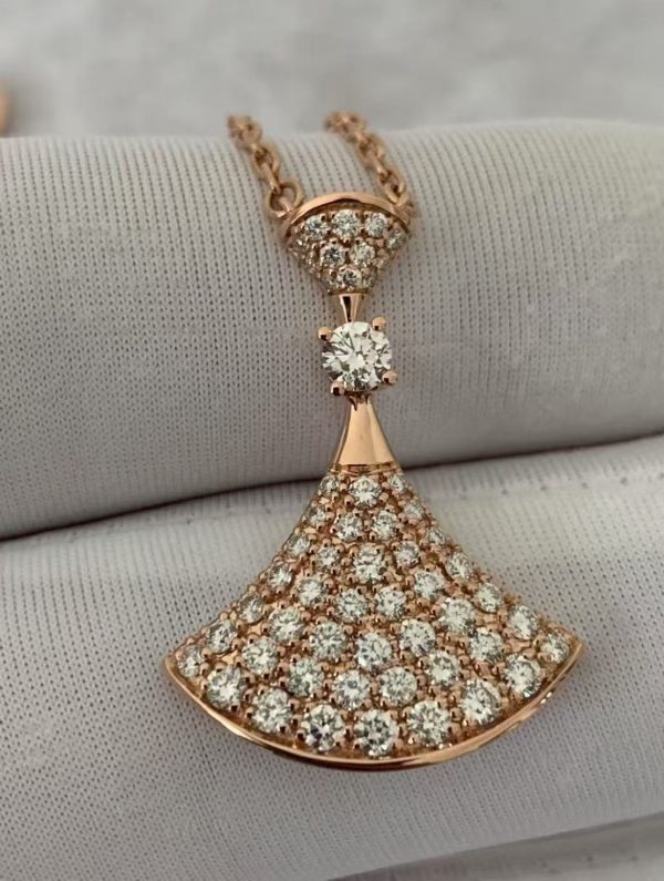 Custom Bvlgari Divas’ Dream Necklace