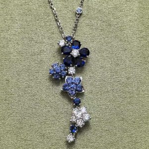 Custom Van Cleef & Arpels Folie des Prés Pendant