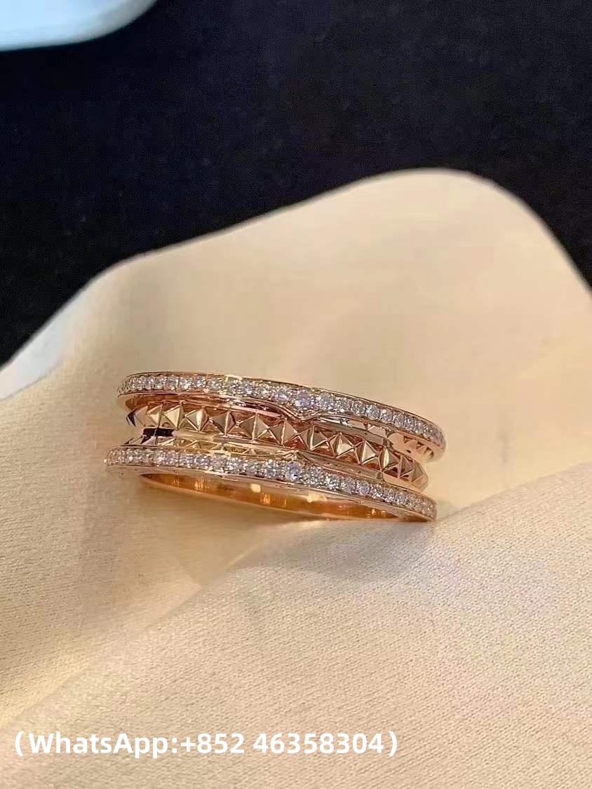 Custom Solid 18k Gold Bulgari Jewelry B.Zero1 Rock Two-Band Ring with Studded Spiral and Pavé Diamonds on the Edges