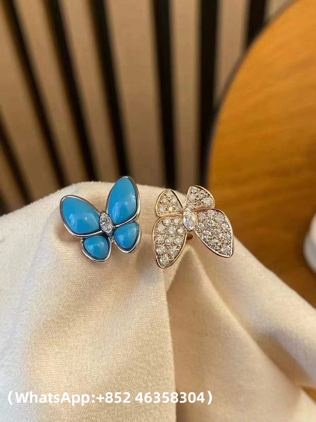 Custom Solid 18k Gold Van Cleef & Arpels Two Butterfly Between the Finger Ring