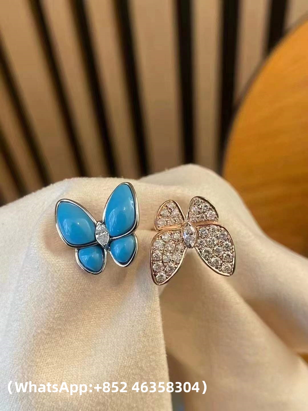 Custom Solid 18k Gold Van Cleef & Arpels Two Butterfly Between the Finger Ring