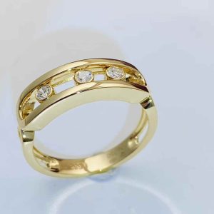 custom Messika Move Classique Diamond Ring