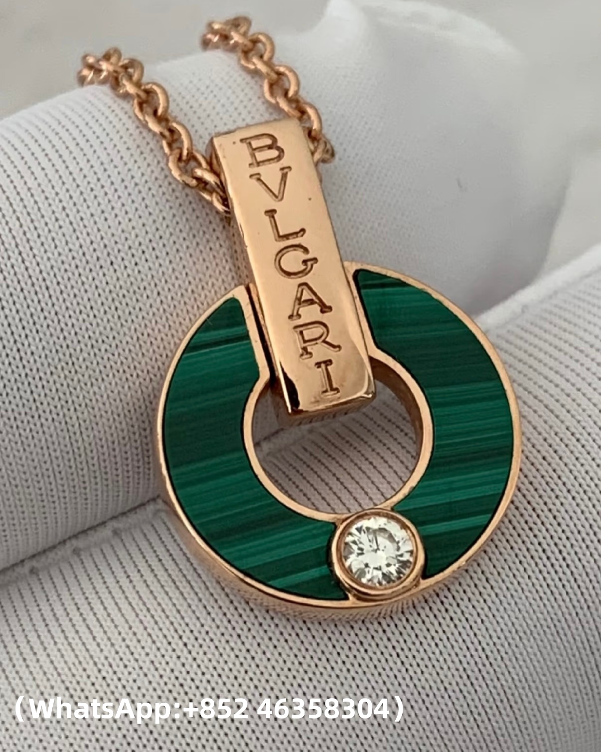 Premium 1:1 Bvlgari Bvlgari Openwork Necklace Set with Malachite Elements and a Round Brilliant-Cut Diamond Replica – Custom Solid 18k Rose Gold