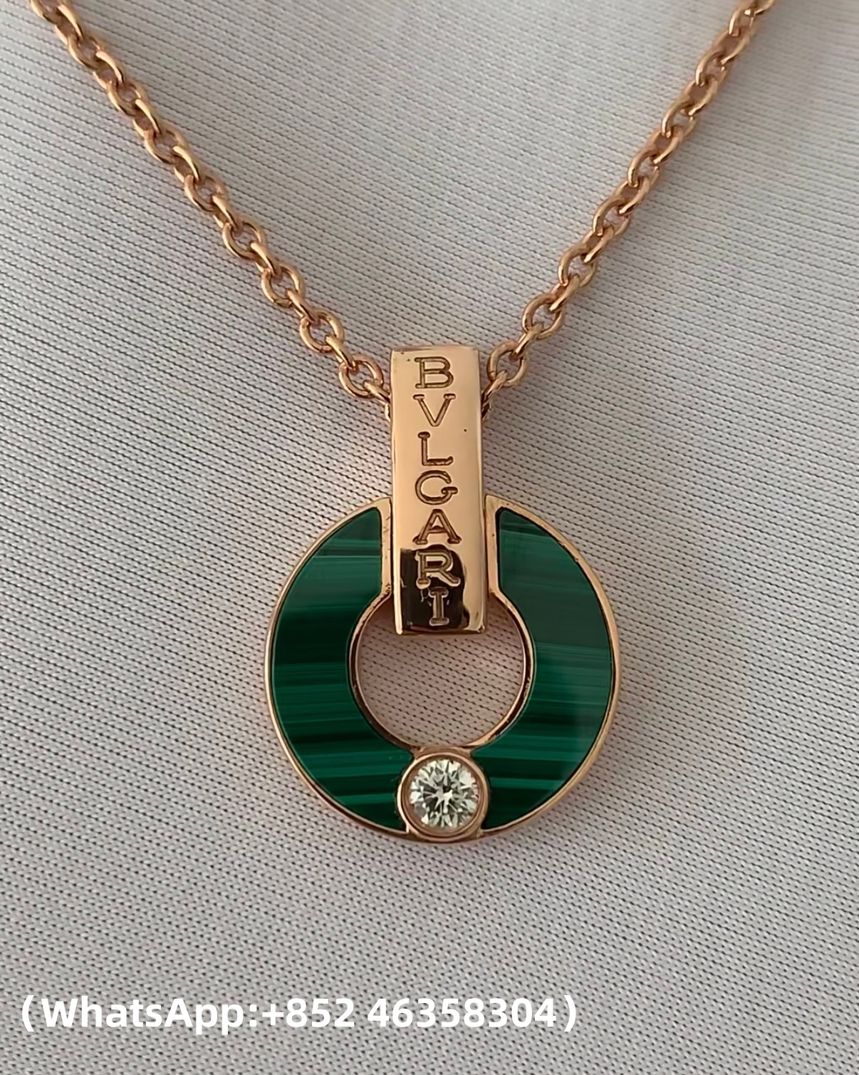 Premium 1:1 Bvlgari Bvlgari Openwork Necklace Set with Malachite Elements and a Round Brilliant-Cut Diamond Replica – Custom Solid 18k Rose Gold