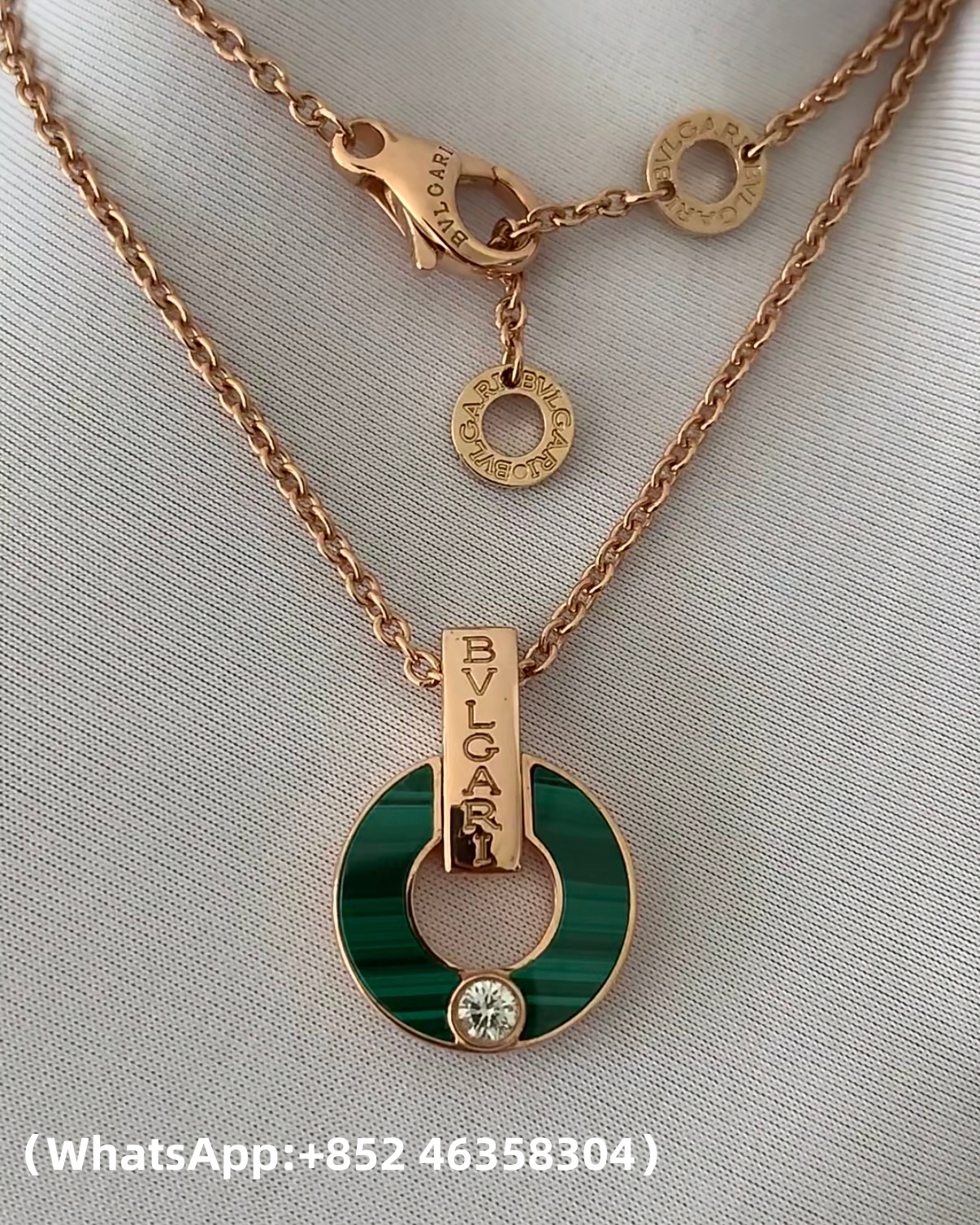 Premium 1:1 Bvlgari Bvlgari Openwork Necklace Set with Malachite Elements and a Round Brilliant-Cut Diamond Replica – Custom Solid 18k Rose Gold