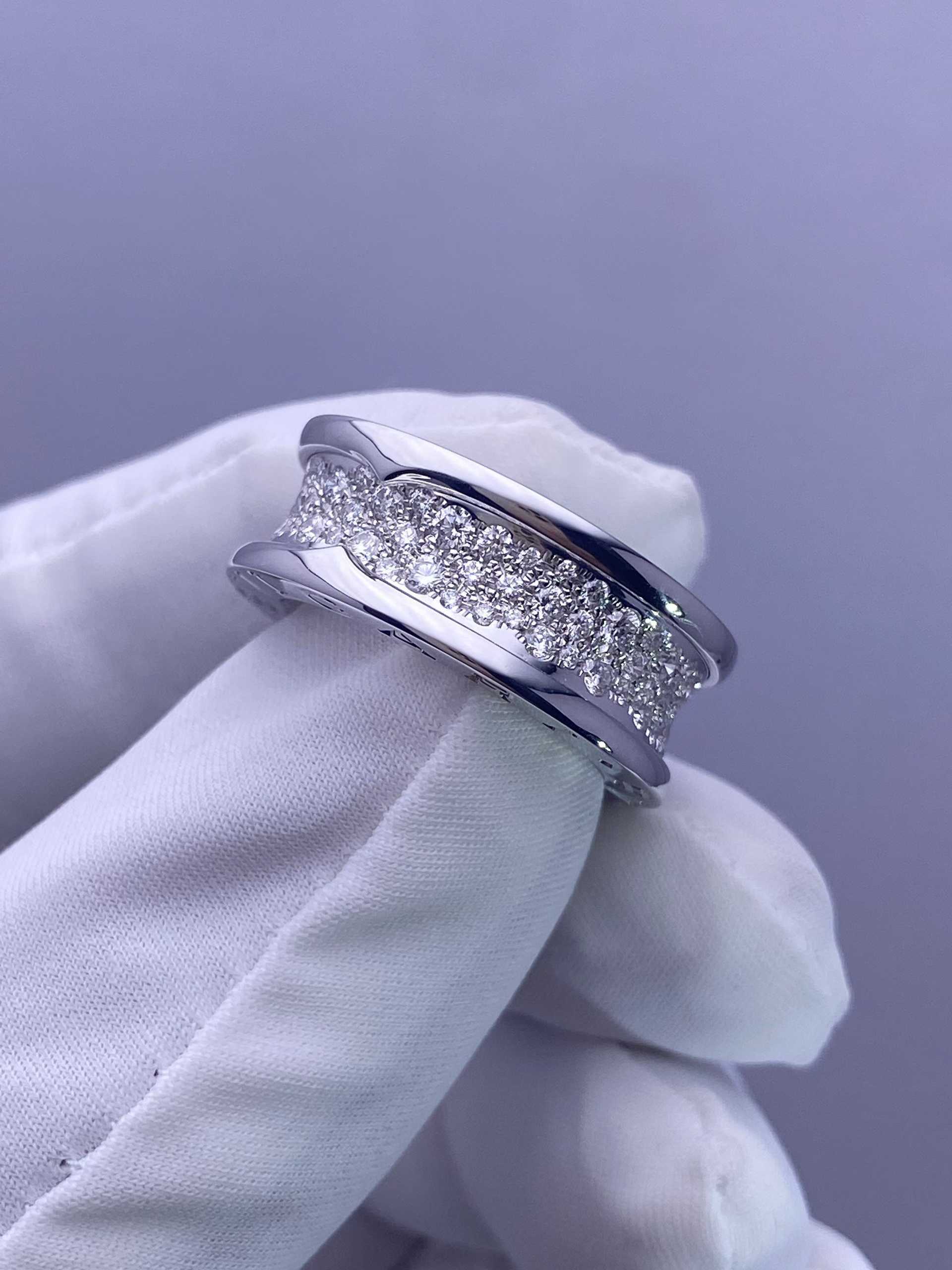 Custom 18k gold Bvlgari B.Zero1 Ring Set with Pavé Diamonds on the Spiral